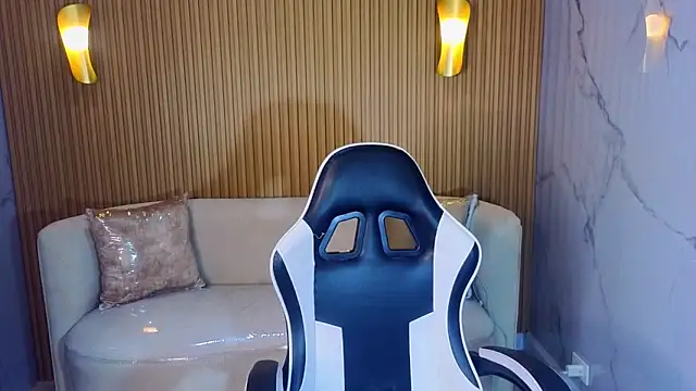 Perla Moon Tx online show from 02.26.26