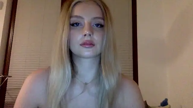 MayaWetDream online show from 03.17.26