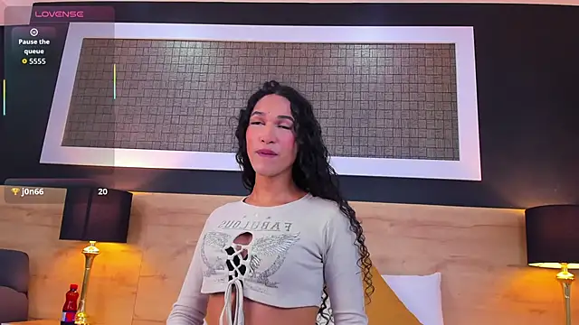 Chloee  Adams online show from 04.13.26