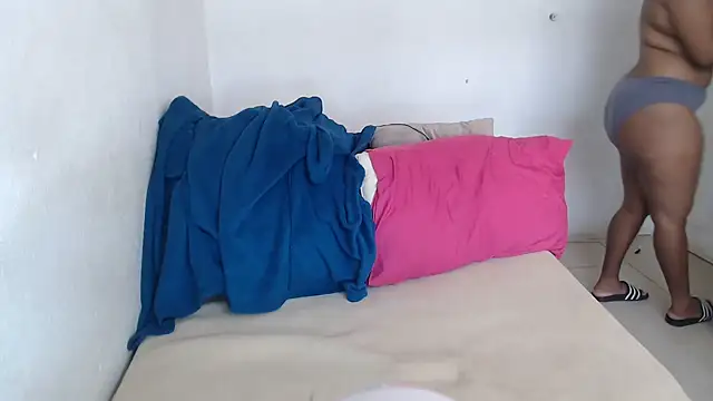 AlyssaBrown online show from 04.09.26