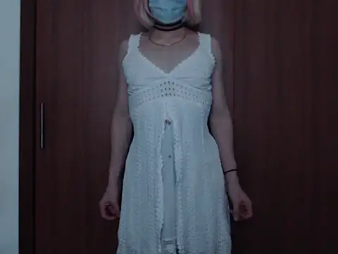 Snapshot of SissyBitsy chatting on 02.26.26 SissyBitsy online show from 02.26.26