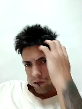 Snapshot of CubanoxxxSex chatting on 02.05.26 CubanoxxxSex online show from 02.05.26