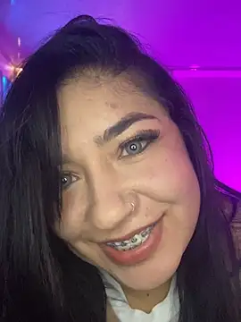 Snapshot of Grecia_Valmont chatting on 02.14.26 Grecia Valmont online show from 02.14.26