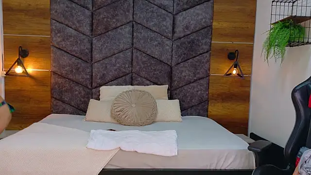 FernandaBrown   online show from 03.03.26