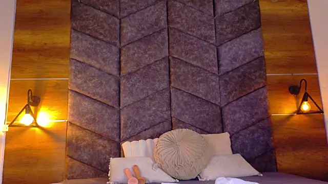 FernandaBrown   online show from 03.29.26