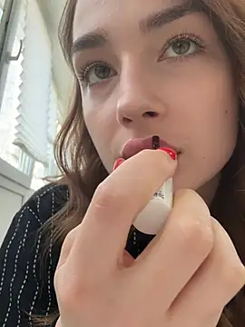Perry Tiffany online show from 05.06.26