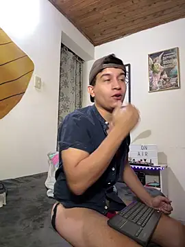 MaxParker21 online show from 03.05.26