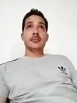 Snapshot of Santiago_vnz chatting on 02.08.26 Santiago vnz online show from 02.08.26