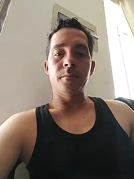 Snapshot of Santiago_vnz chatting on 02.18.26 Santiago vnz online show from 02.18.26