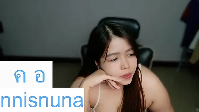 Snapshot of nunanunanuna chatting on 06.16.26 nunanunanuna online show from 06.16.26