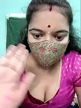 Snapshot of Tamilkannadacouple chatting on 04.18.26 Tamilkannadacouple online show from 04.18.26