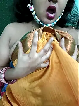Snapshot of Tamilkannadacouple chatting on 05.02.26 Tamilkannadacouple online show from 05.02.26