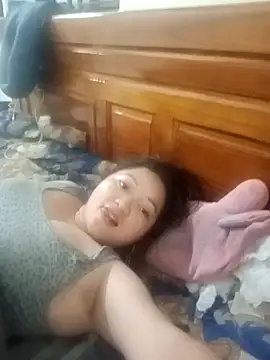 Snapshot of cuunon11 chatting on 02.14.26 cuunon11 online show from 02.14.26