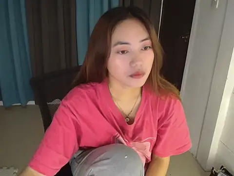 Snapshot of babydenxx69 chatting on 02.18.26 babydenxx69 online show from 02.18.26