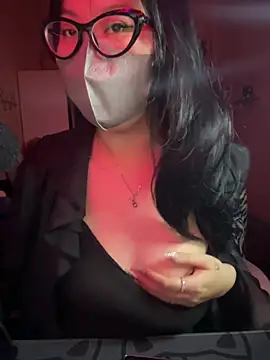 HaleyKin online show from 04.24.26