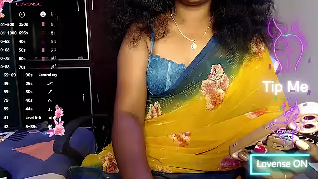 VixenNandhu online show from 02.20.26