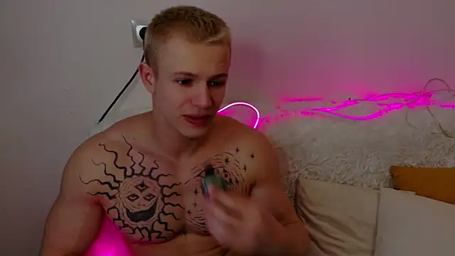 SterlingNoir online show from 02.06.26