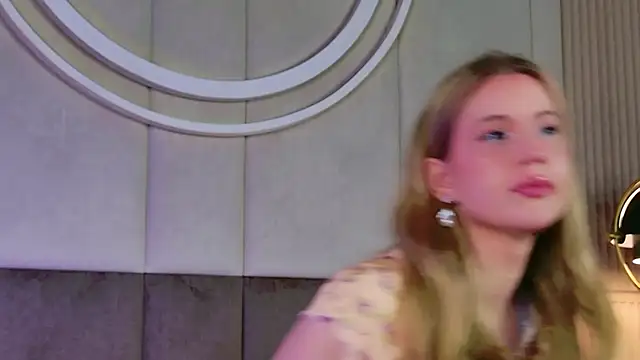 Snapshot of Beckie_White chatting on 02.24.26 Beckie White online show from 02.24.26