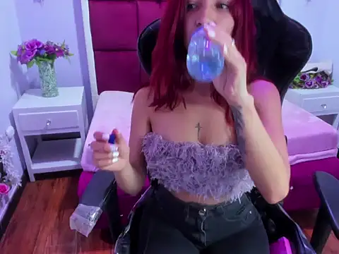 Snapshot of NinaaDark chatting on 03.02.26 NinaaDark online show from 03.02.26