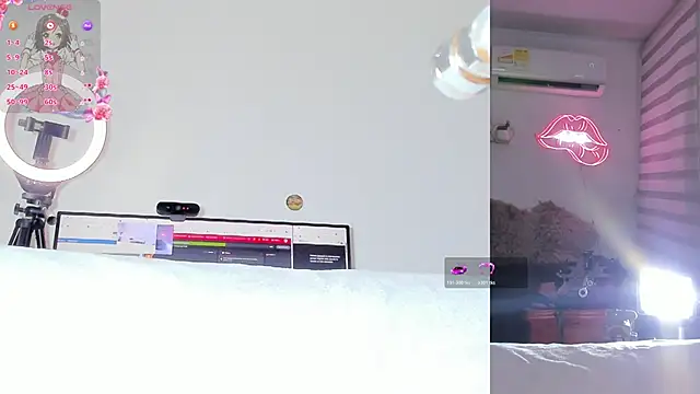 lana  kane   online show from 04.17.26