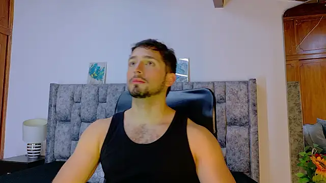 Snapshot of NICK_MOSS_ chatting on 02.28.26 NICK MOSS online show from 02.28.26