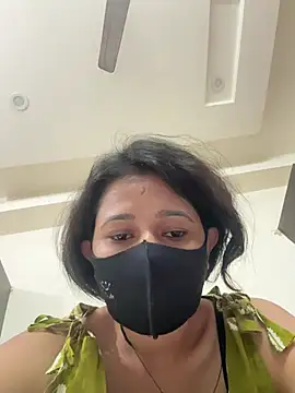 raavigirl online show from 02.28.26