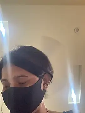 raavigirl online show from 03.15.26