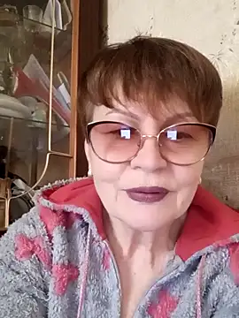 SophieBurns online show from 03.24.26