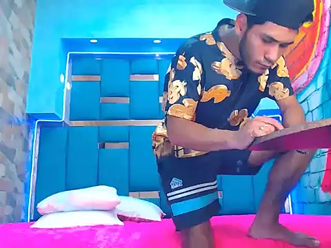 warmNoah online show from 03.09.26