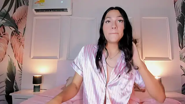 Rubii Cutee online show from 05.25.26