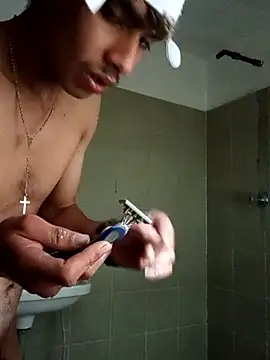 Snapshot of baby_22cm chatting on 02.16.26 baby 22cm online show from 02.16.26