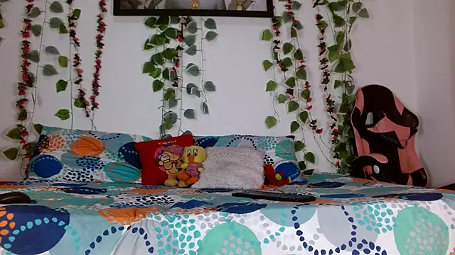 Snapshot of karolsweetvagi chatting on 07.20.26 karolsweetvagi online show from 07.20.26