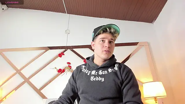 rayan linxx online show from 02.14.26