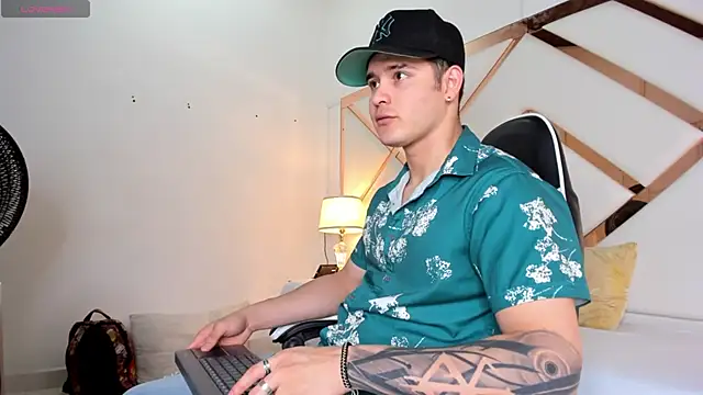 rayan linxx online show from 02.26.26