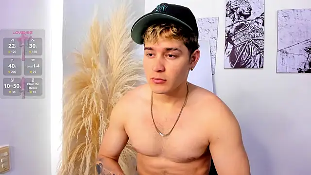 rayan linxx online show from 03.26.26