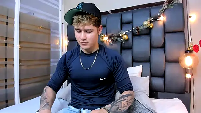 rayan linxx online show from 03.31.26