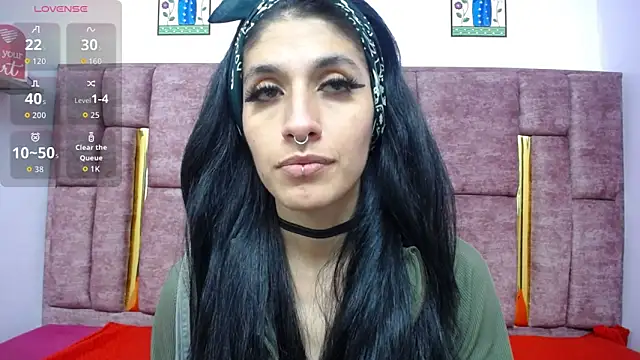 FRANCESCA LOVE  online show from 04.10.26