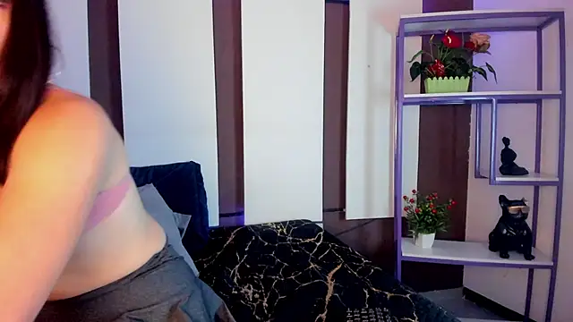 Nahomii  Doll online show from 02.18.26