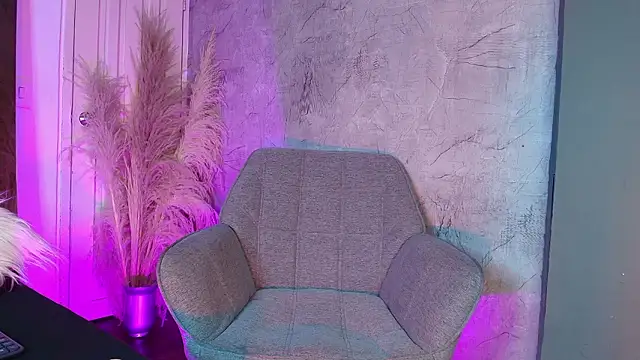 Snapshot of REDS_VELVET chatting on 02.14.26 REDS VELVET online show from 02.14.26