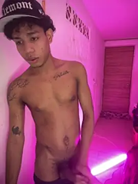 Snapshot of 777_dmz_ chatting on 03.04.26 777 dmz online show from 03.04.26