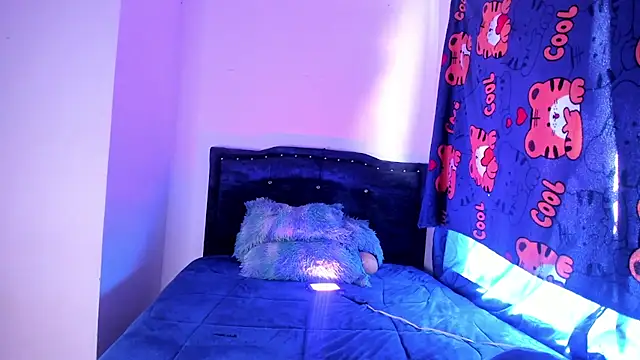 sexy diablaa online show from 04.04.26