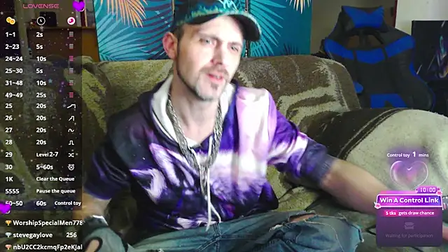 Snapshot of SwatRocShy chatting on 02.08.26 SwatRocShy online show from 02.08.26