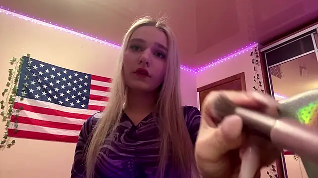 Snapshot of MiaBerlateen chatting on 02.26.26 MiaBerlateen online show from 02.26.26