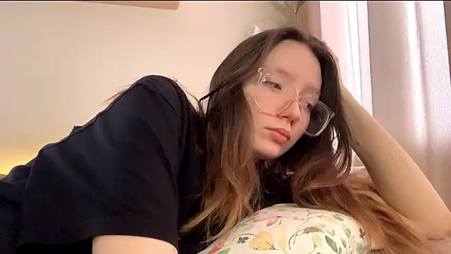 Snapshot of LakendraNoren chatting on 02.08.26 LakendraNoren online show from 02.08.26