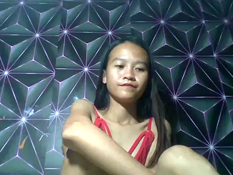 Yourlilpinayy online show from 03.08.26