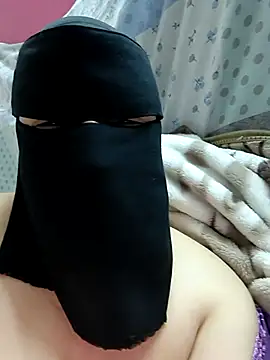 Snapshot of Warda_Egy chatting on 05.01.26 Warda Egy online show from 05.01.26
