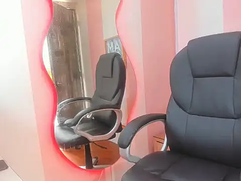 Snapshot of Carolinasexx26 chatting on 02.21.26 Carolinasexx26 online show from 02.21.26