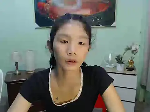 Snapshot of littlemikay chatting on 07.15.26 littlemikay online show from 07.15.26