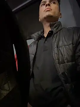 Snapshot of Eros_lee chatting on 02.16.26 Eros lee online show from 02.16.26