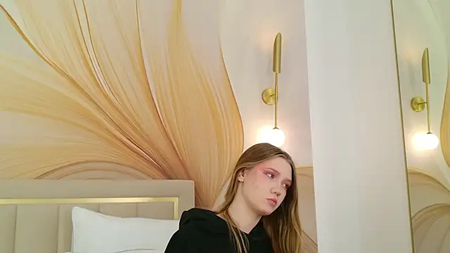 StacyHicks online show from 02.25.26